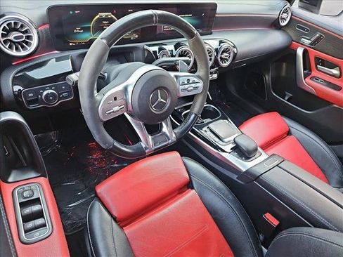 Used 2021 Mercedes-Benz A 35 AMG 4MATIC image 10