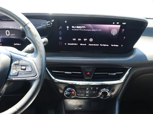 Used 2025 Buick Encore GX Preferred FWD image 15