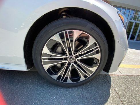 New 2026 Mercedes-Benz E 350 4MATIC Sedan image 25