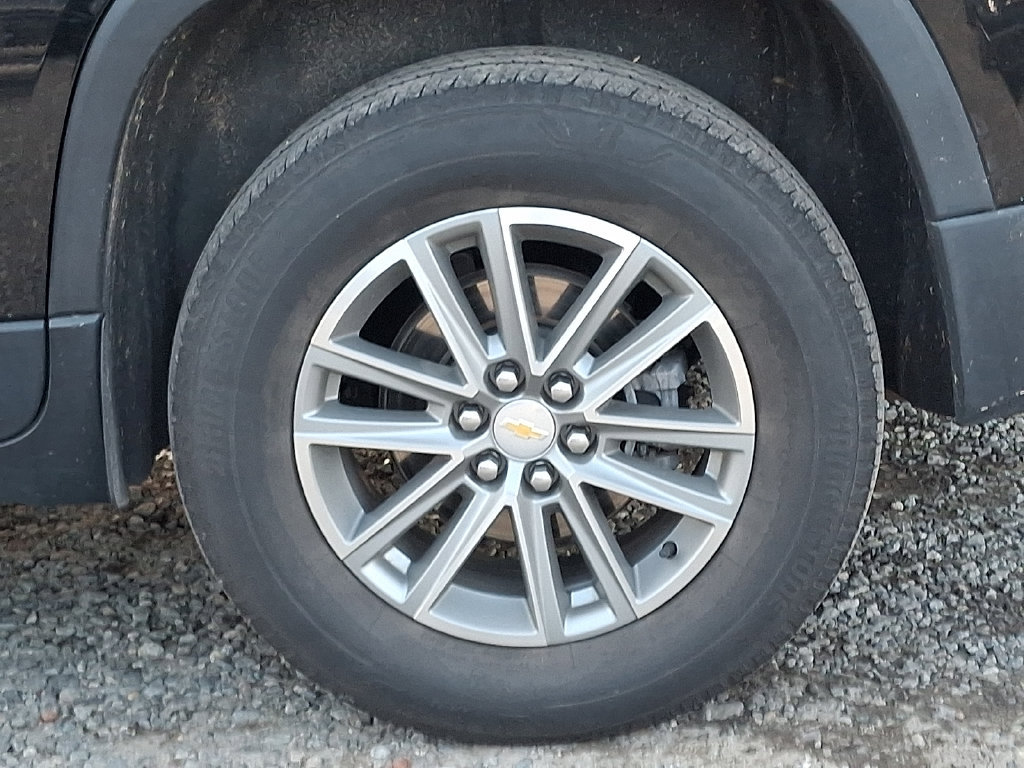 Used 2023 Chevrolet Traverse LT AWD/4WD image 31