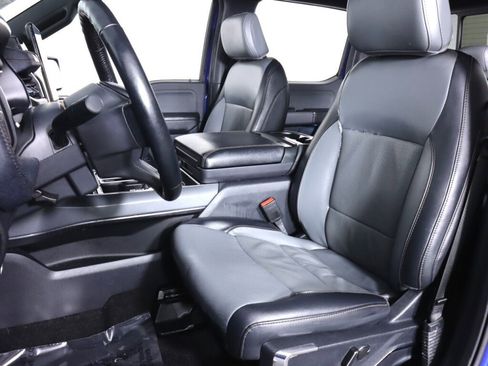 Used 2022 Ford F150 Lightning Lariat image 33