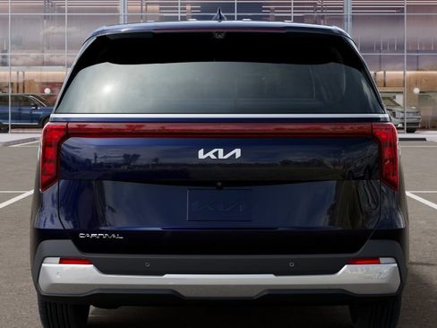 New 2026 Kia Carnival EX FWD image 13