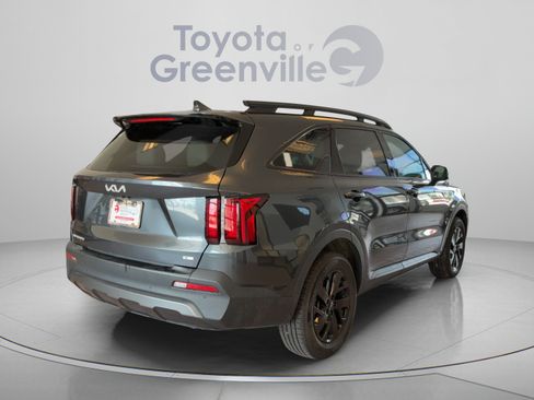 Used 2023 Kia Sorento S w/ Panoramic Sunroof Package AWD/4WD image 6