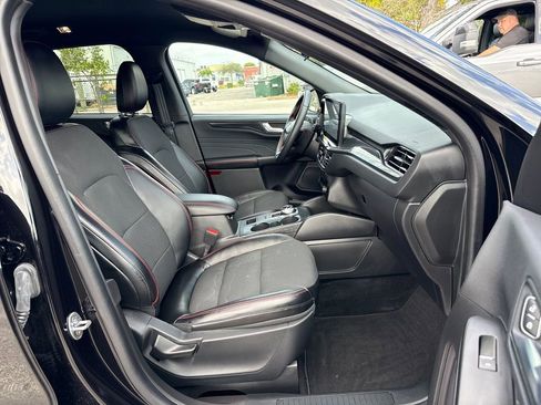 Used 2024 Ford Escape ST-Line w/ Tech Pack #1 image 26