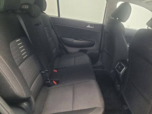 Used 2018 Kia Sportage LX FWD image 19