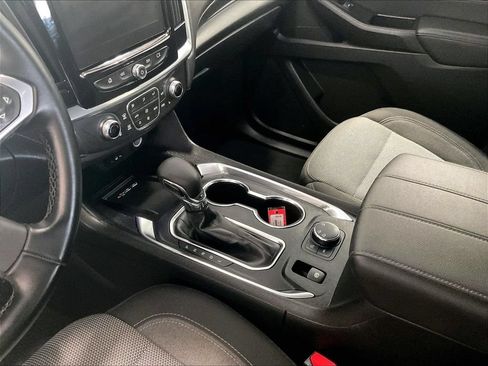 Used 2023 Chevrolet Traverse LT AWD/4WD image 21