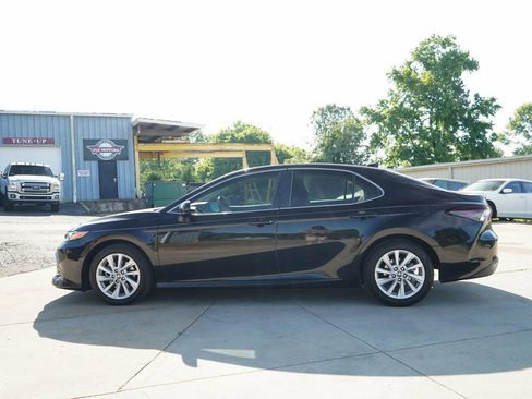 Used 2023 Toyota Camry LE FWD image 24