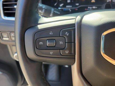 Used 2023 GMC Yukon Denali w/ Advanced Technology Package RWD image 18