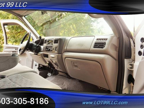 Used 2000 Ford F350 XLT image 16