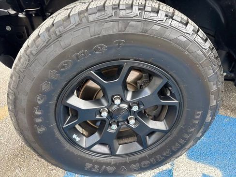 Used 2021 Jeep Wrangler Unlimited Sport AWD/4WD image 9