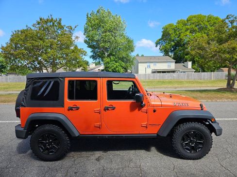 Used 2015 Jeep Wrangler Unlimited Sport AWD/4WD image 7