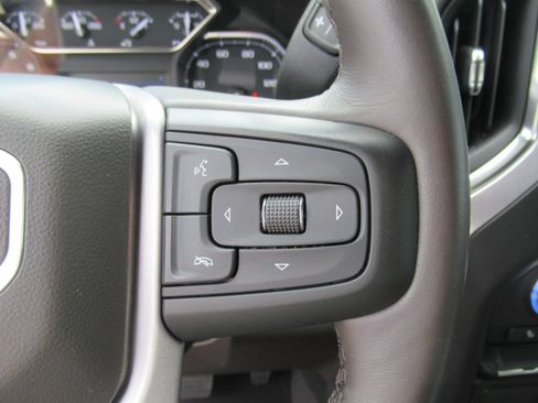 Used 2021 GMC Sierra 1500 SLE AWD/4WD image 24