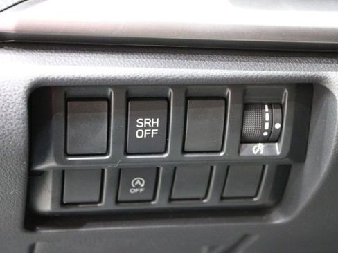 Used 2023 Subaru Forester Premium image 23