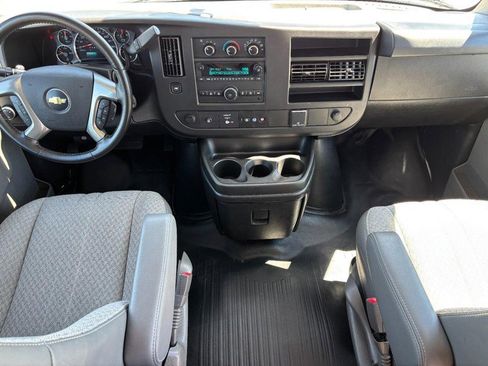 Used 2019 Chevrolet Express 3500 LS image 12