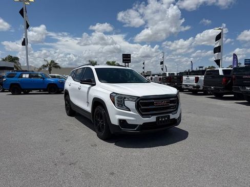 Used 2022 GMC Terrain AT4 w/ Tech Package AWD/4WD image 3