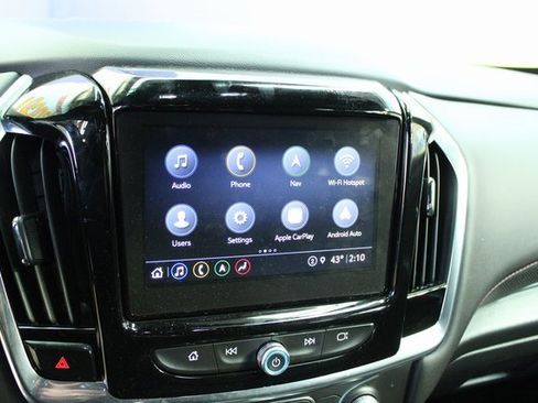 Used 2022 Chevrolet Traverse RS image 20