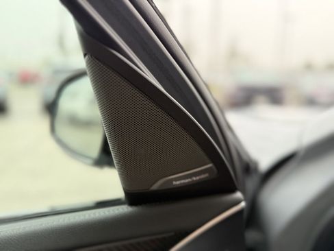 Used 2024 BMW X3 M40i w/ Premium Package image 6