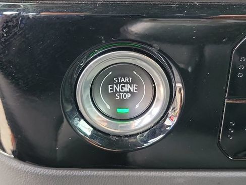 Used 2023 Chevrolet Silverado 1500 RST RWD image 32