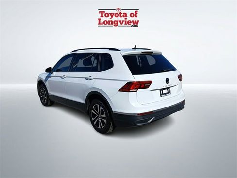 Used 2024 Volkswagen Tiguan S image 5
