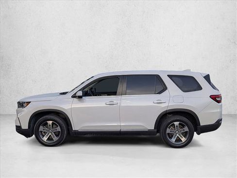 Used 2024 Honda Pilot EX-L image 8