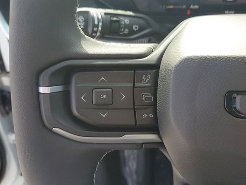 New 2026 Jeep Cherokee Overland image 34