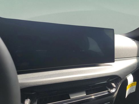 Used 2025 BMW 430i w/ Premium Package image 25