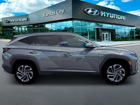 New 2026 Hyundai Tucson Limited image 9