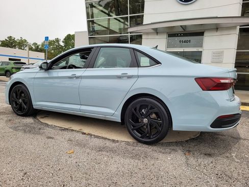 New 2026 Volkswagen Jetta SE image 8