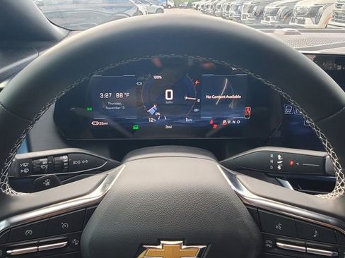 New 2026 Chevrolet Equinox EV LT image 13