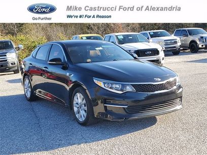 Used 2018 Kia Optima LX w/ 17" Alloy Wheels Package