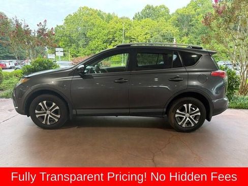 Used 2016 Toyota RAV4 LE FWD image 5