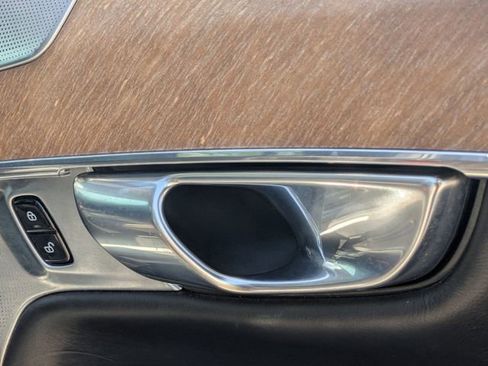 Used 2017 Volvo XC90 T6 Inscription w/ Vision Package AWD/4WD image 36