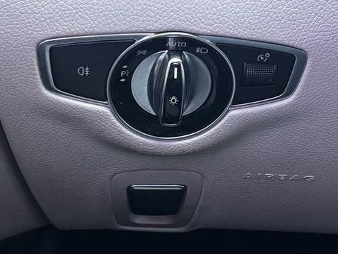 Used 2018 Mercedes-Benz E 300 E 300 image 22