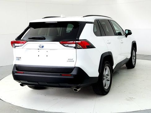 Certified 2024 Toyota RAV4 XLE w/ Convenience Package AWD/4WD image 5