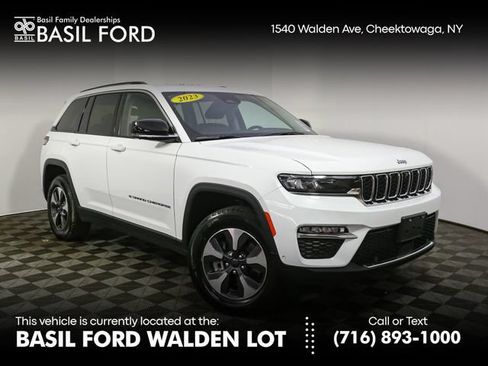 Used 2023 Jeep Grand Cherokee 4WD 4xe w/ Luxury Tech Group II image 1