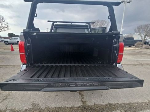 Used 2025 Toyota Tacoma SR5 image 12