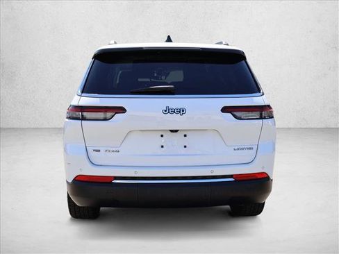 Used 2021 Jeep Grand Cherokee L Limited w/ Trailer Tow Group (B) AWD/4WD image 8