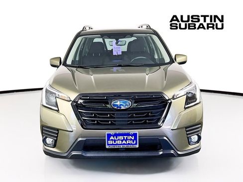 Certified 2024 Subaru Forester Premium w/ POP Package 3 AWD/4WD image 3