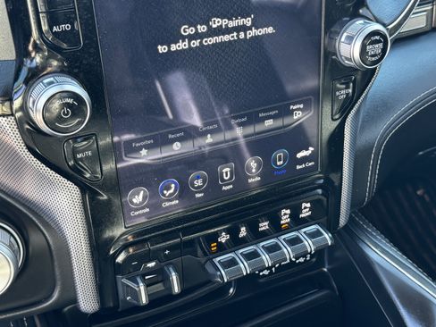 Used 2020 RAM 1500 Limited w/ Black Appearance Package image 21