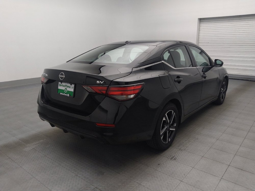 Used 2024 Nissan Sentra SV FWD image 9