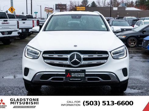 Used 2022 Mercedes-Benz GLC 300 4MATIC image 2