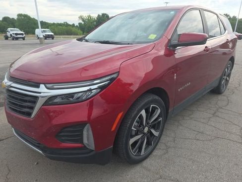 Used 2023 Chevrolet Equinox LT FWD image 5