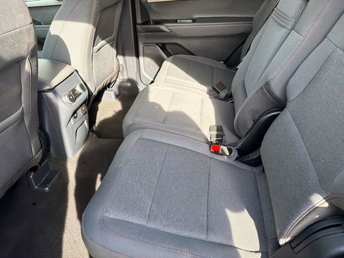 Used 2025 Ford Explorer Active image 30