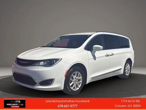 Used 2020 Chrysler Pacifica Touring-L FWD image 1