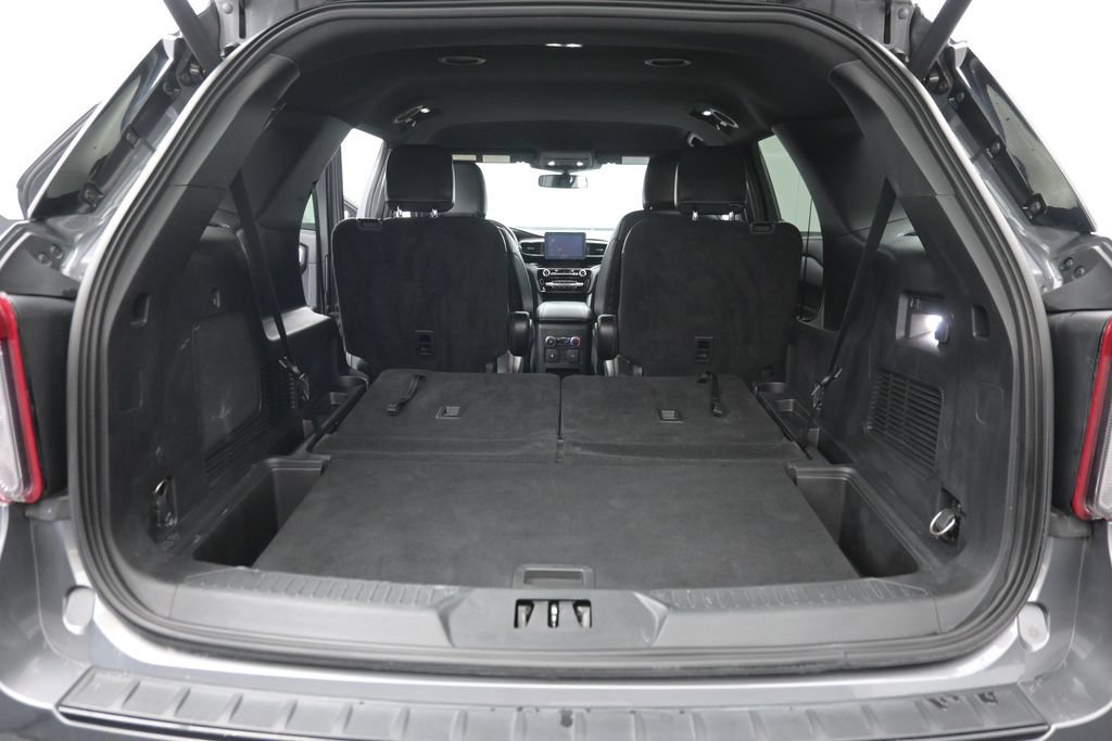 Used 2022 Ford Explorer ST-Line AWD/4WD image 29