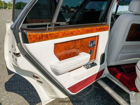 Used 1989 Rolls-Royce Silver Spirit RWD image 53