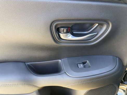 New 2026 Honda HR-V LX image 11