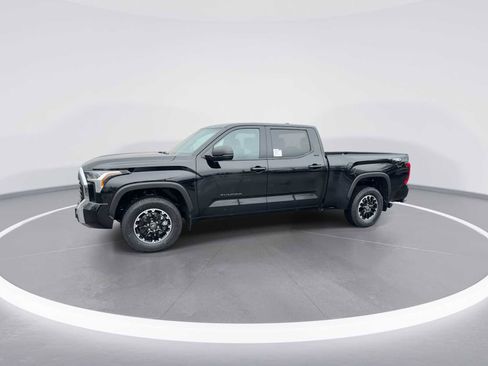 New 2025 Toyota Tundra SR5 image 4