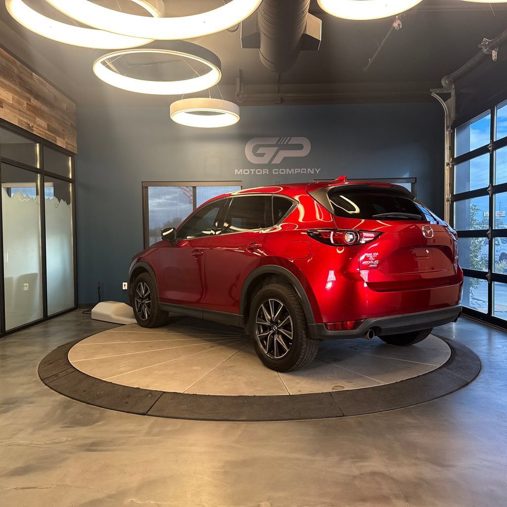 Used 2017 MAZDA CX-5 Grand Touring w/ Premium Package AWD/4WD image 5