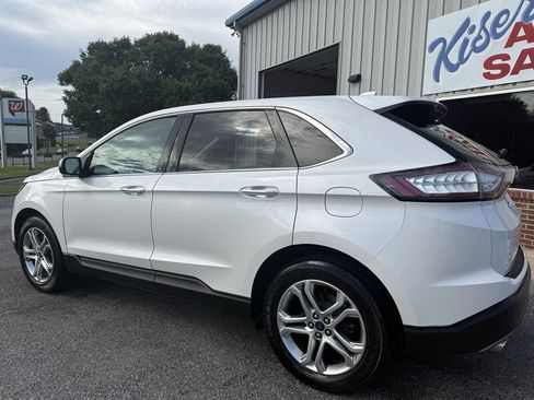 Used 2015 Ford Edge Titanium w/ Equipment Group 301A FWD image 11